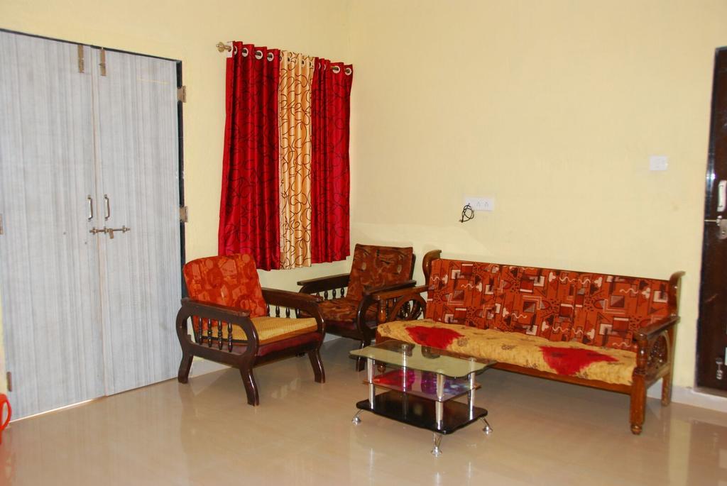 Sadgurukrupa Villa Mahableshwar Mahābaleshwar Eksteriør billede